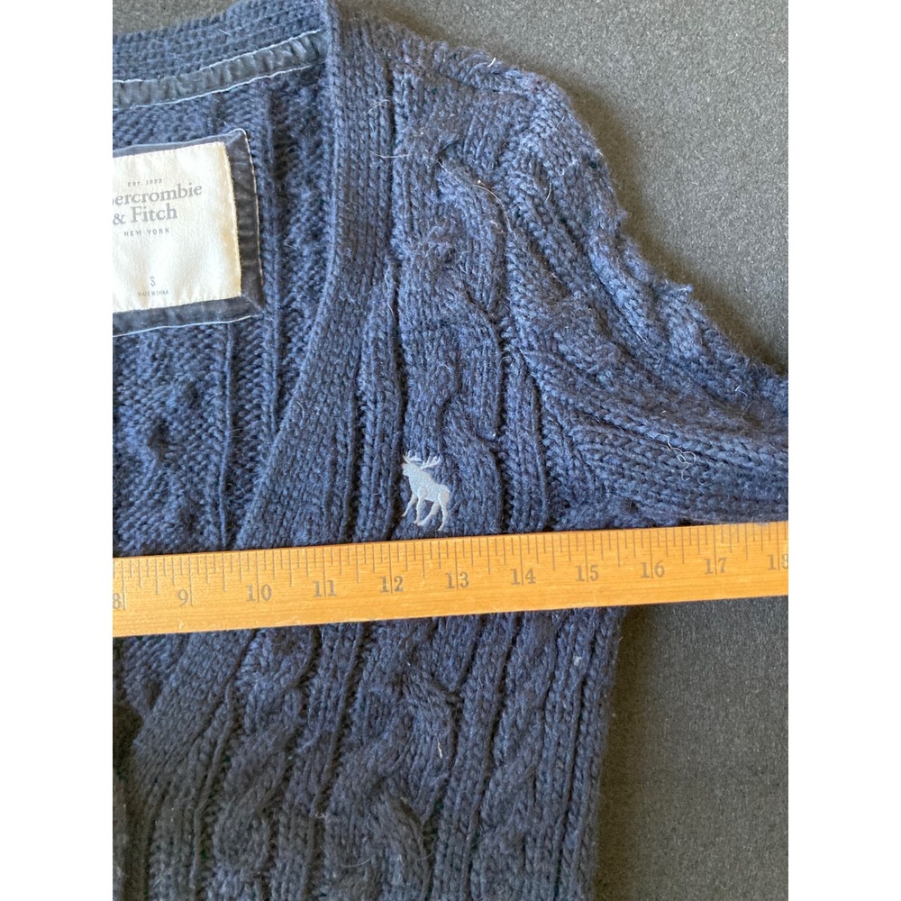 Abercrombie & Fitch Cable Knit Cardigan Sweater Womens Small Navy Blue Moose - Picture 5 of 12